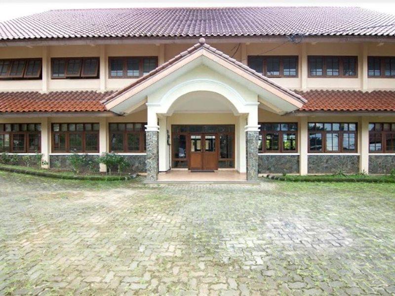 סמאראנג Wisma Langen Werdhasih מראה חיצוני תמונה